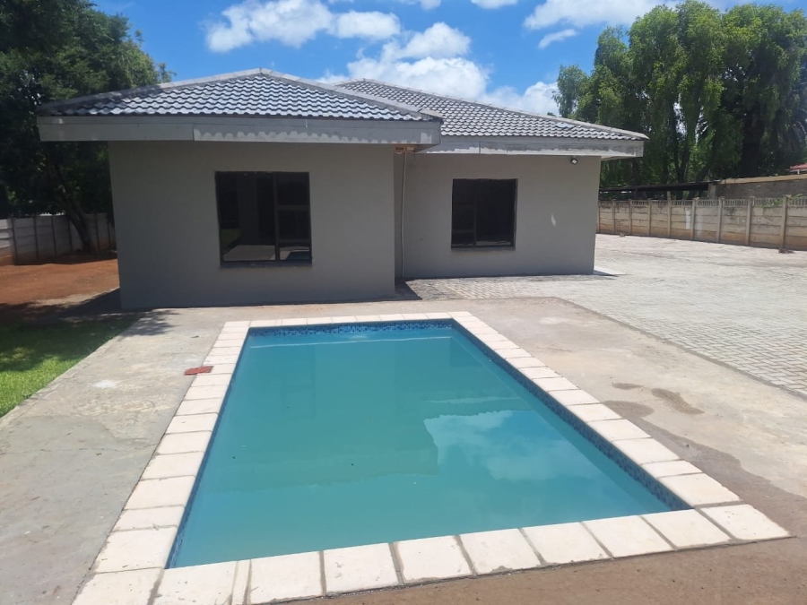 4 Bedroom Property for Sale in Bayswater Free State